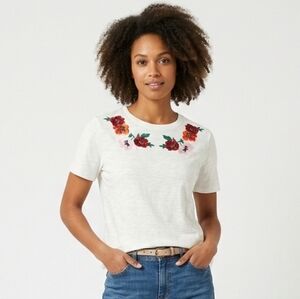 W5 Embrodery Tee Shirt Size M